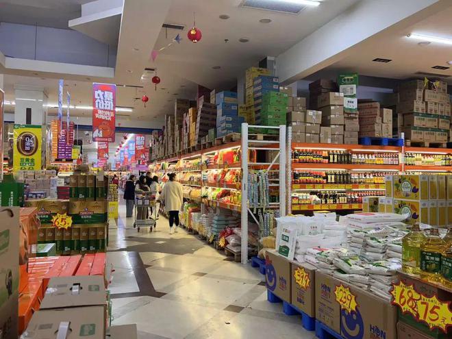 售：三线+量贩零食店j9平台经销商入局零(图6)
